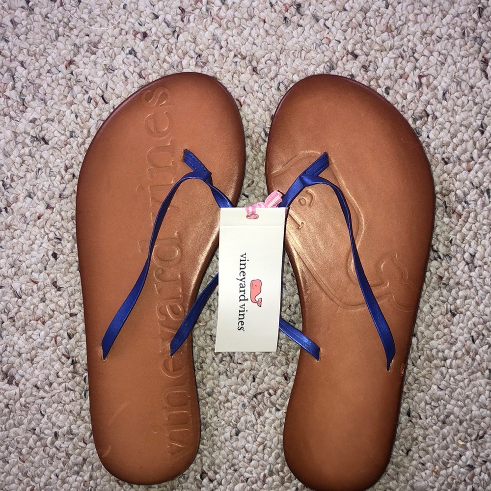 Women’s Vineyard Vines Flip Flops